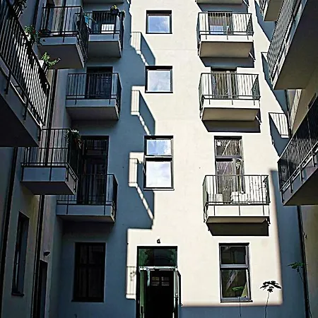 Daire Starepodgorze Central Superior *